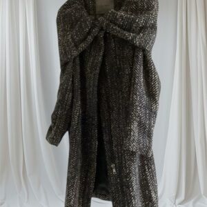 ZARA TWEED 3 Quarter Length Coat. ***Final Discount***